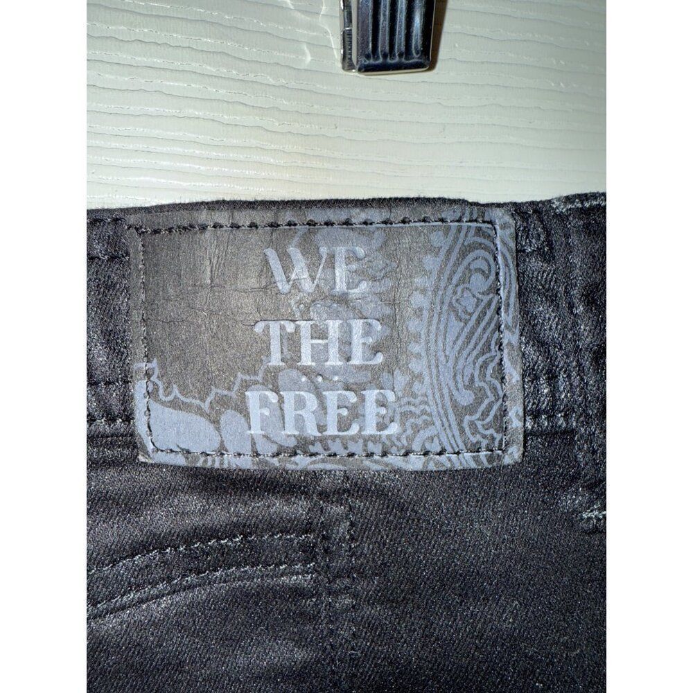 NWT Free Peopleโx We The Free Xena Coated Straight Jeans in Ethereal Black SZ 31 - Picture 9 of 16